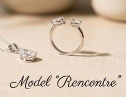 "Ensemble bijoux Rencontre bague et collier pendentif goutte finition argent acier 316L | Maison Lumélia"