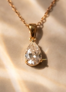 "Collier pendentif goutte oxyde de zirconium PVD Or 18K acier inoxydable 316L | Maison Lumélia"