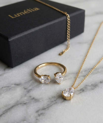 "Ensemble bijoux Rencontre collier et bague pendentif goutte zirconium PVD Or 18K | Maison Lumélia"